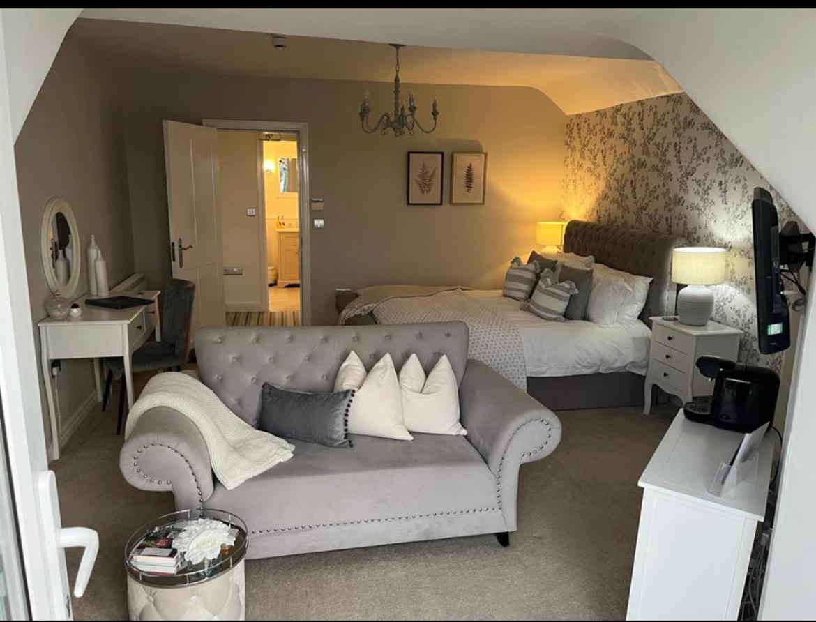 Deluxe Suite with Sea View