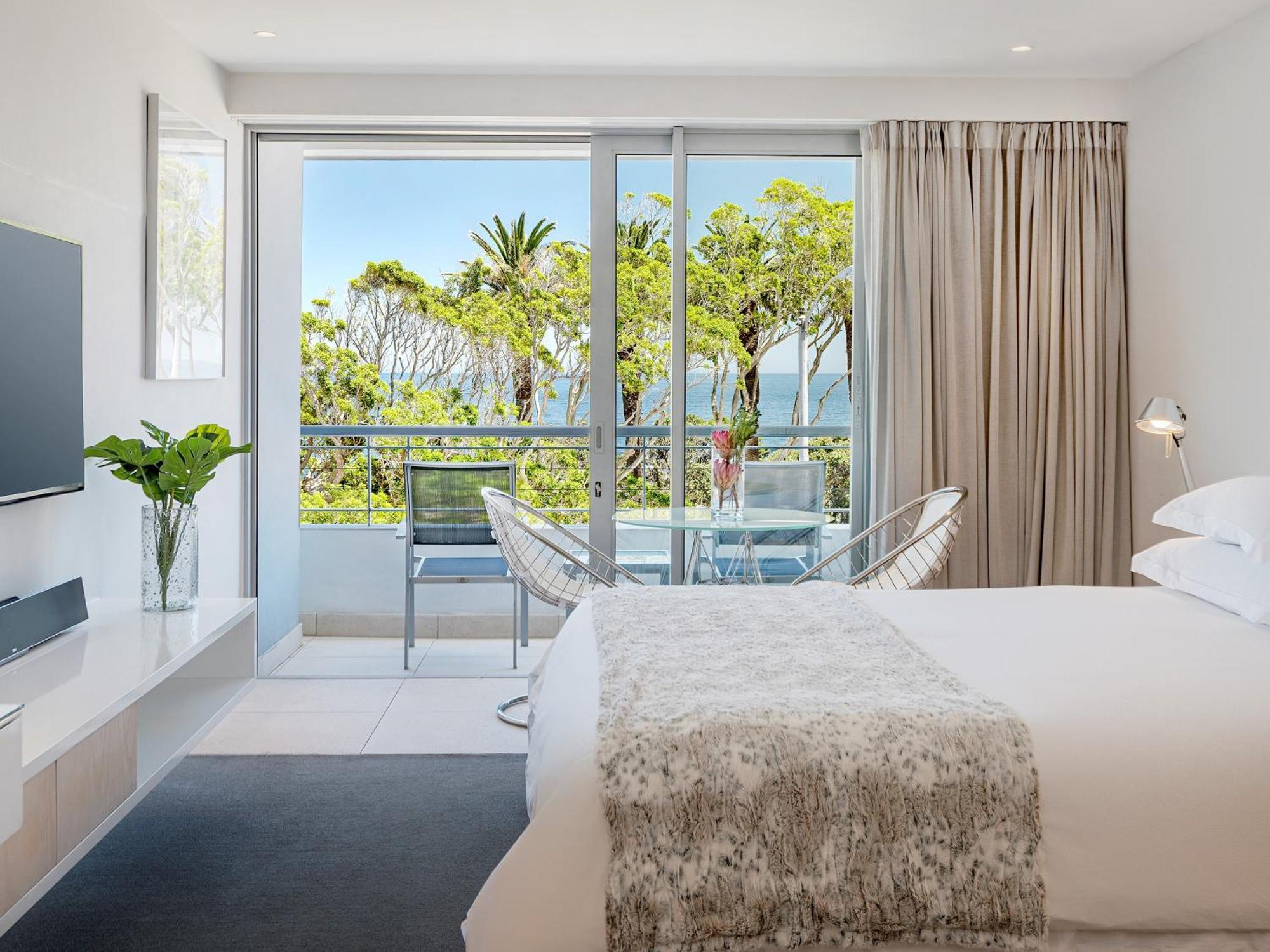Deluxe Premier Suite
