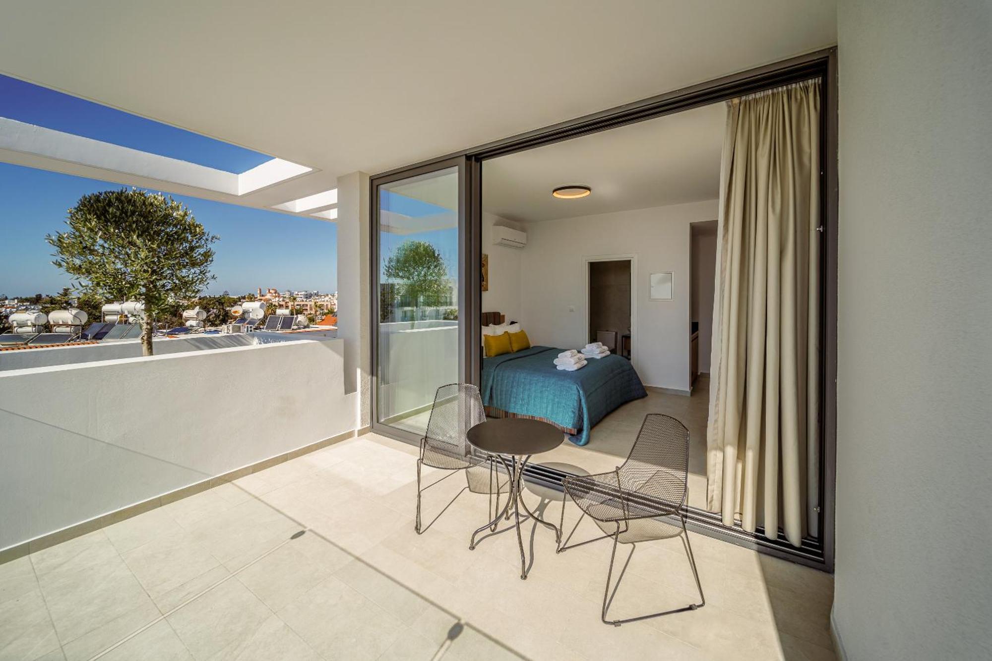 Queen Room with Sea View
