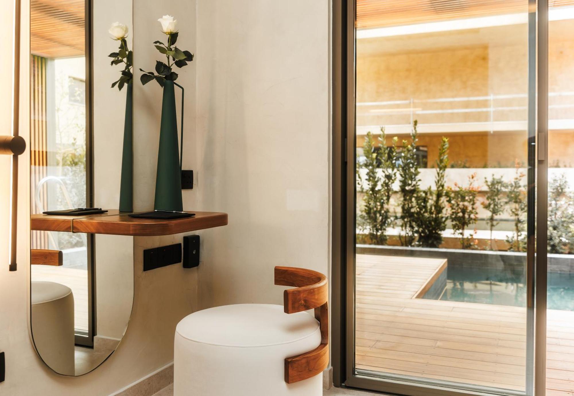 Moonflower Executive Suite Private Plunge Pool