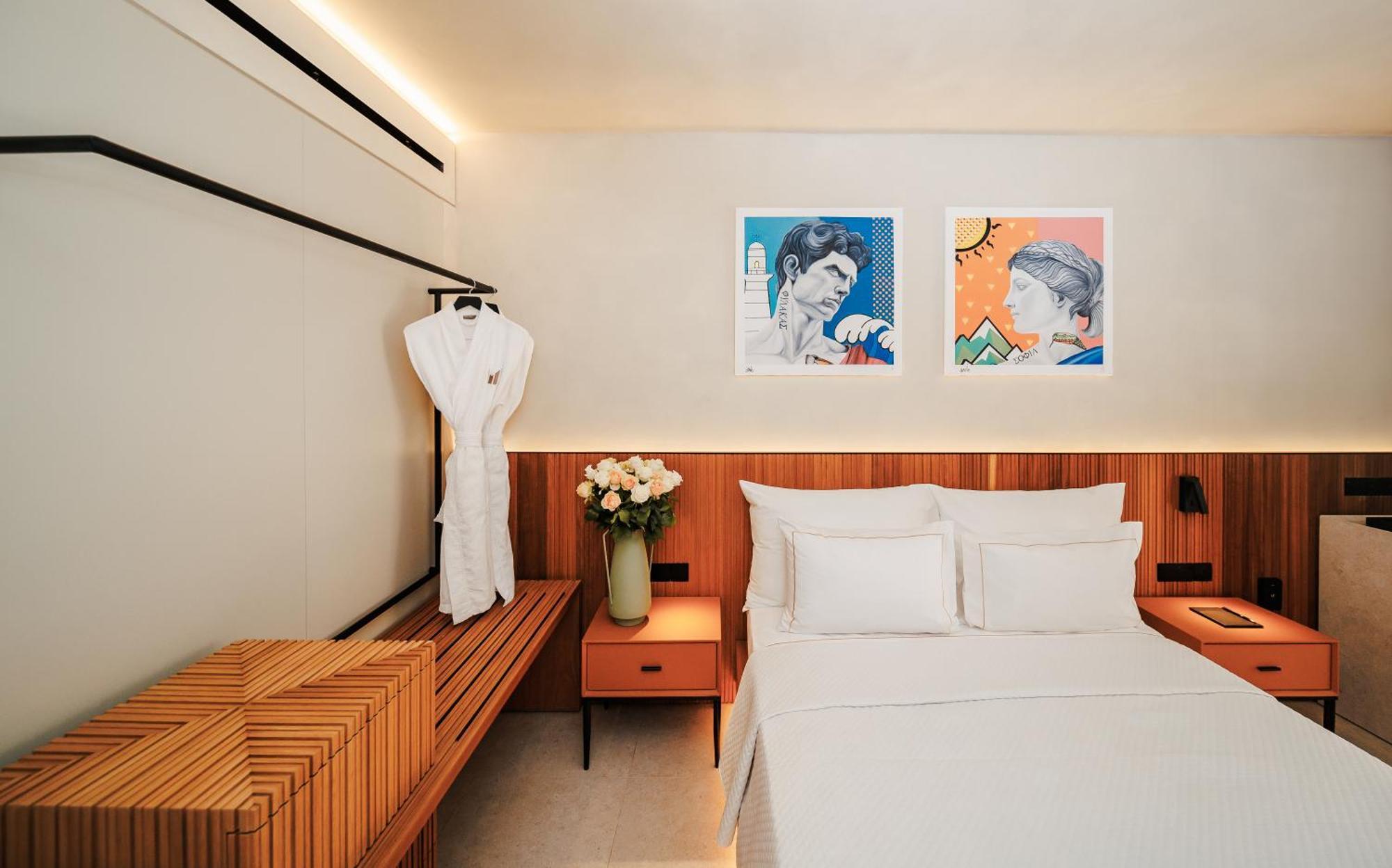 Magnolia Superior Room