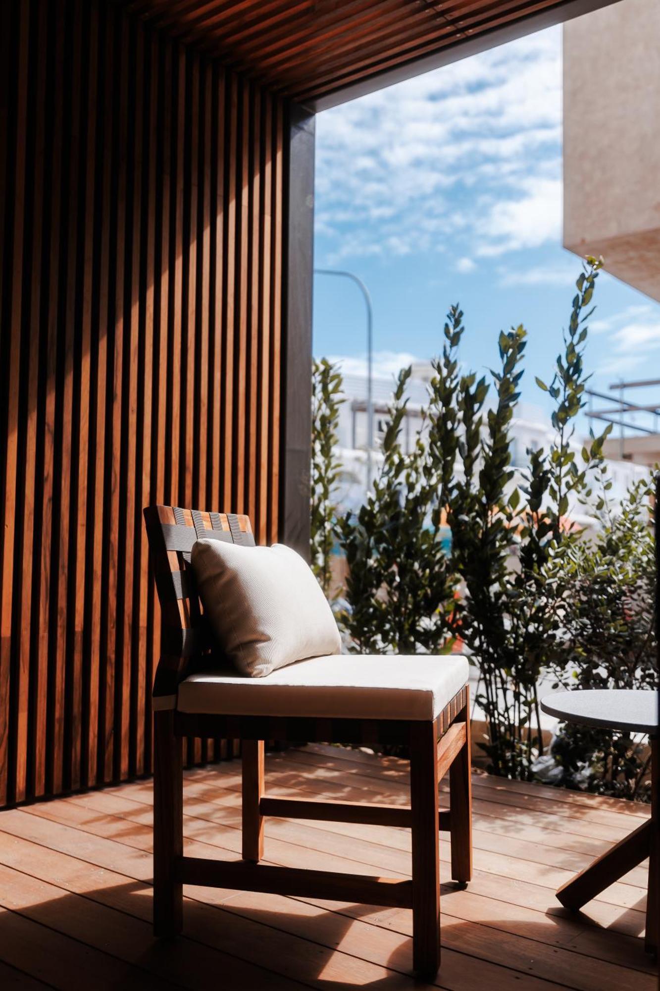 Mimosa Junior Suite