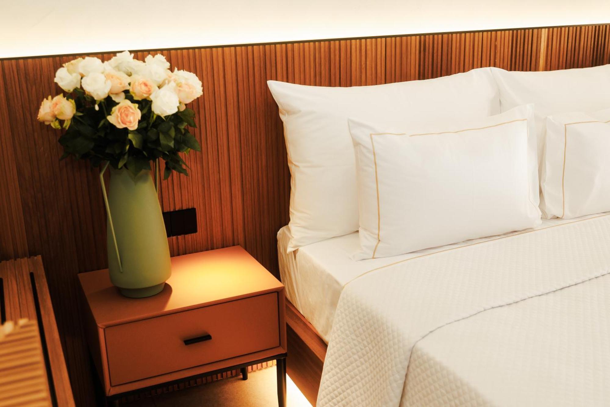 Moonflower Executive Suite with Private Plunge Pool