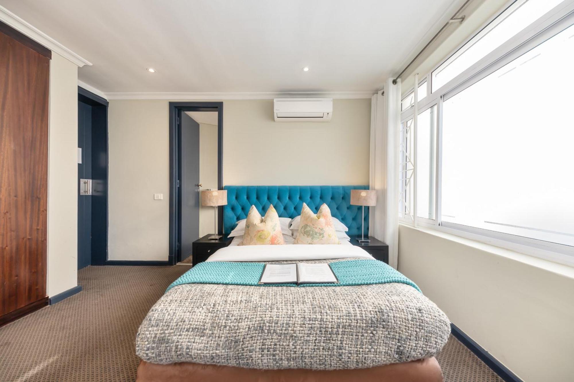 Standard Room,1572632471:JPEG