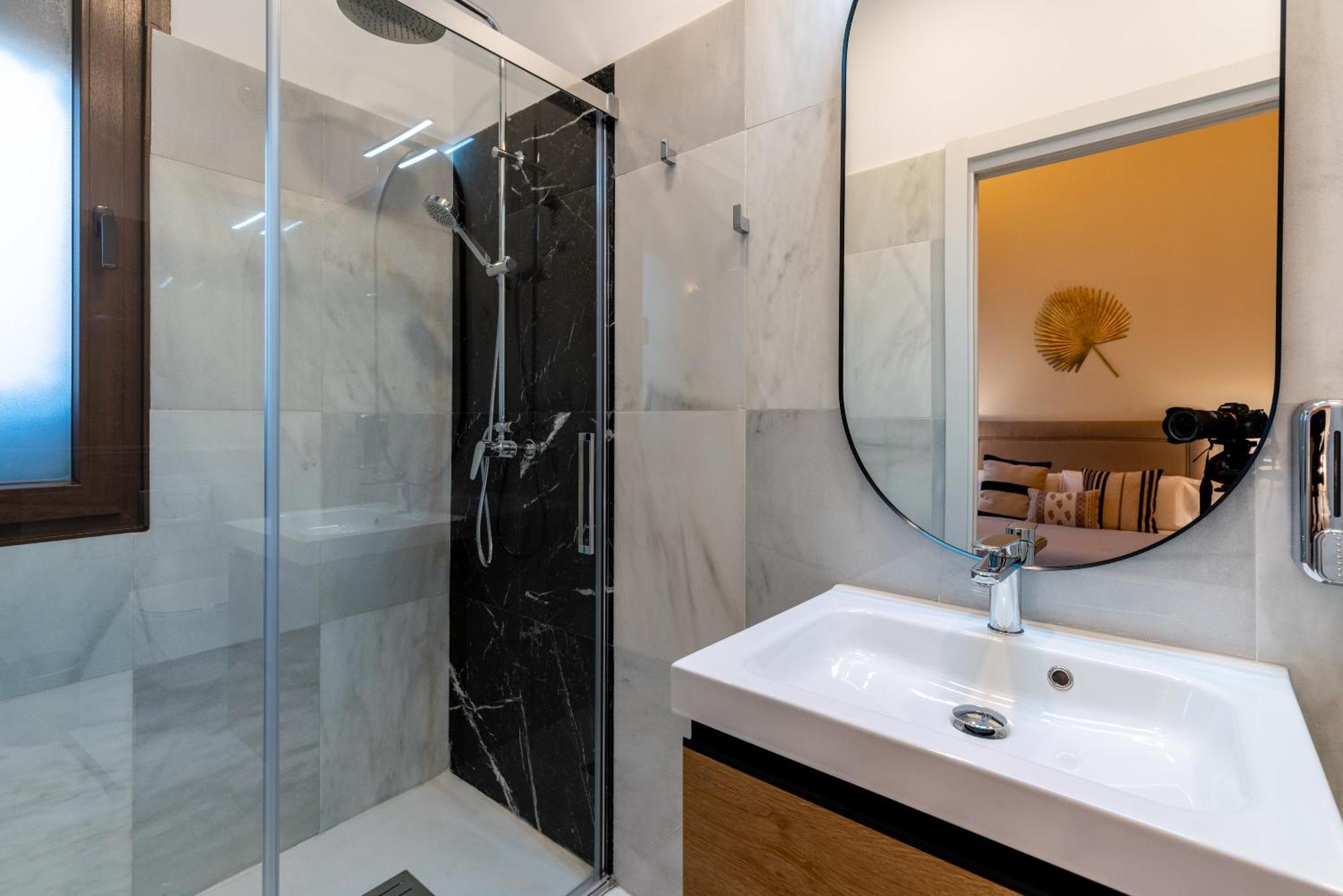 Double or Twin Room Private Bathroom,1577277572:JPEG