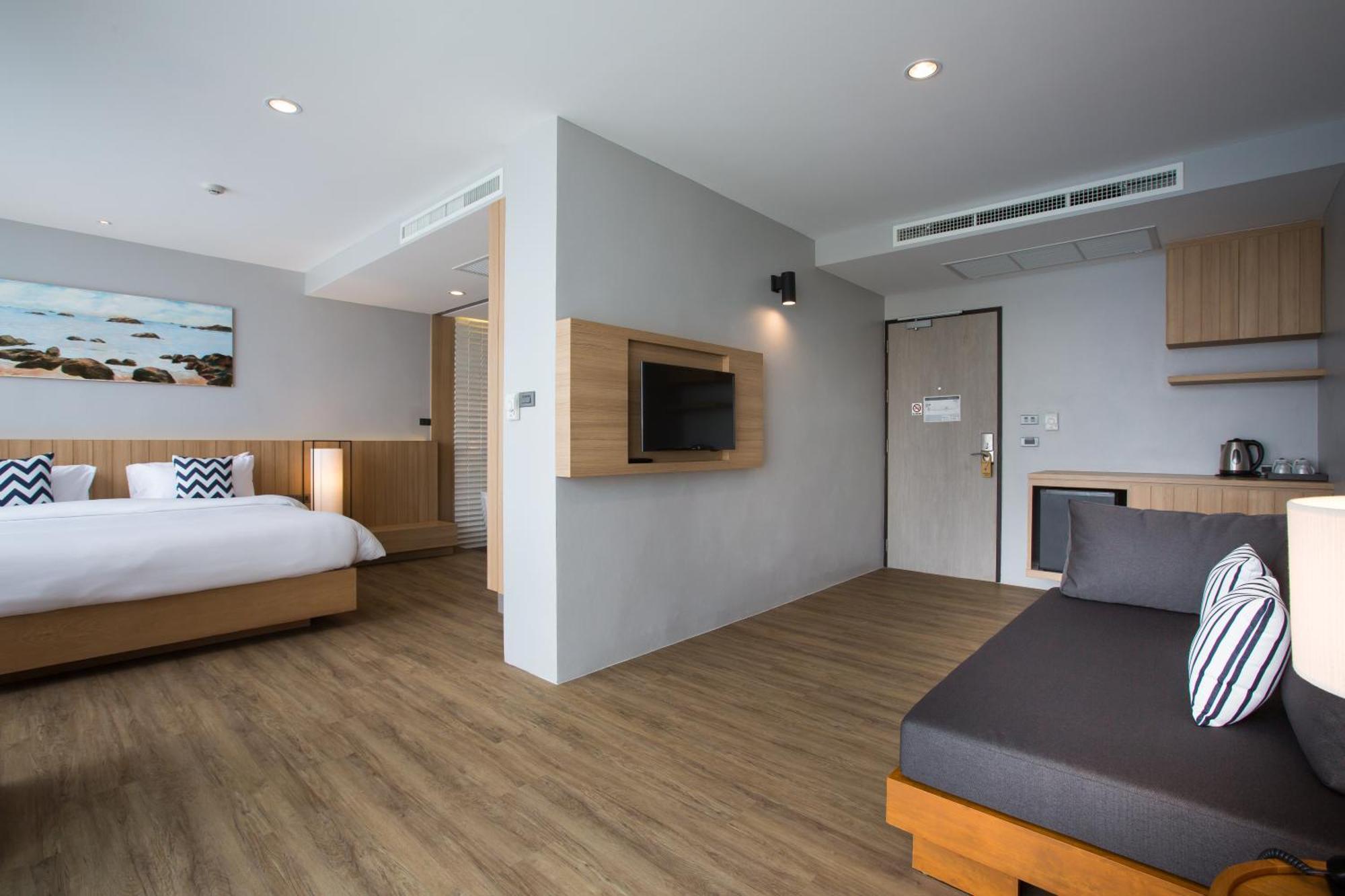 One-Bedroom Suite