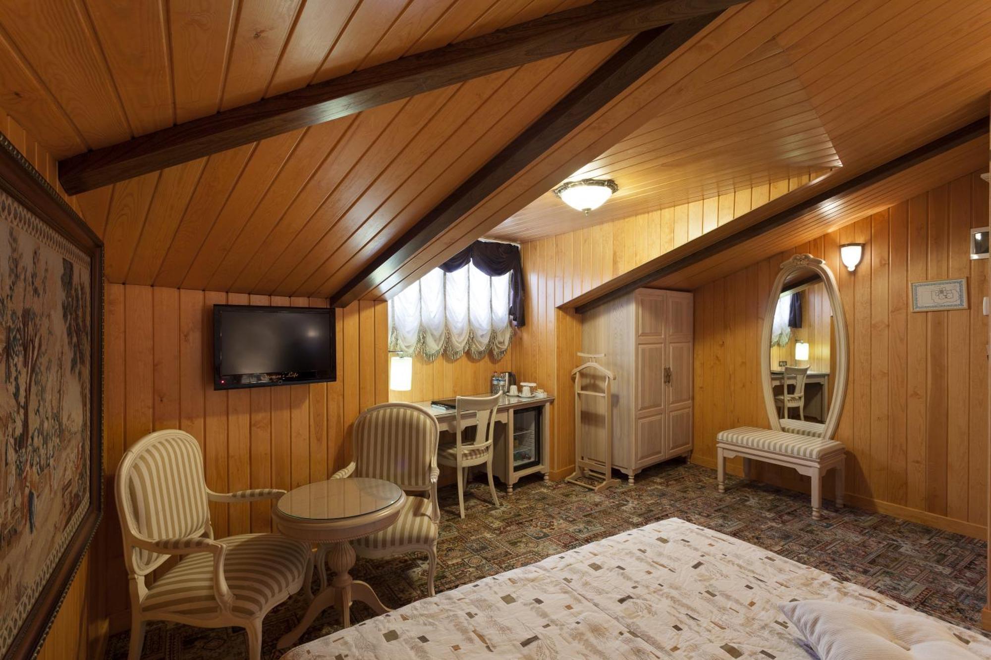 Superior Room Turkish Bath