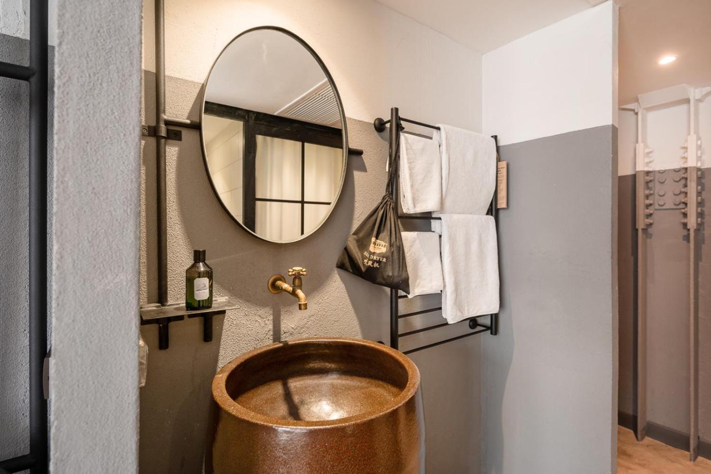 Double Room Private Bathroom
