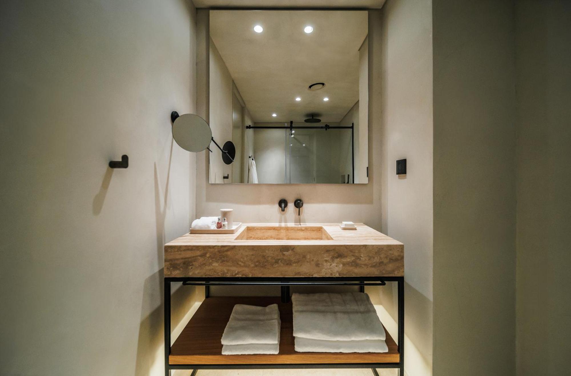 Mimosa Junior Suite