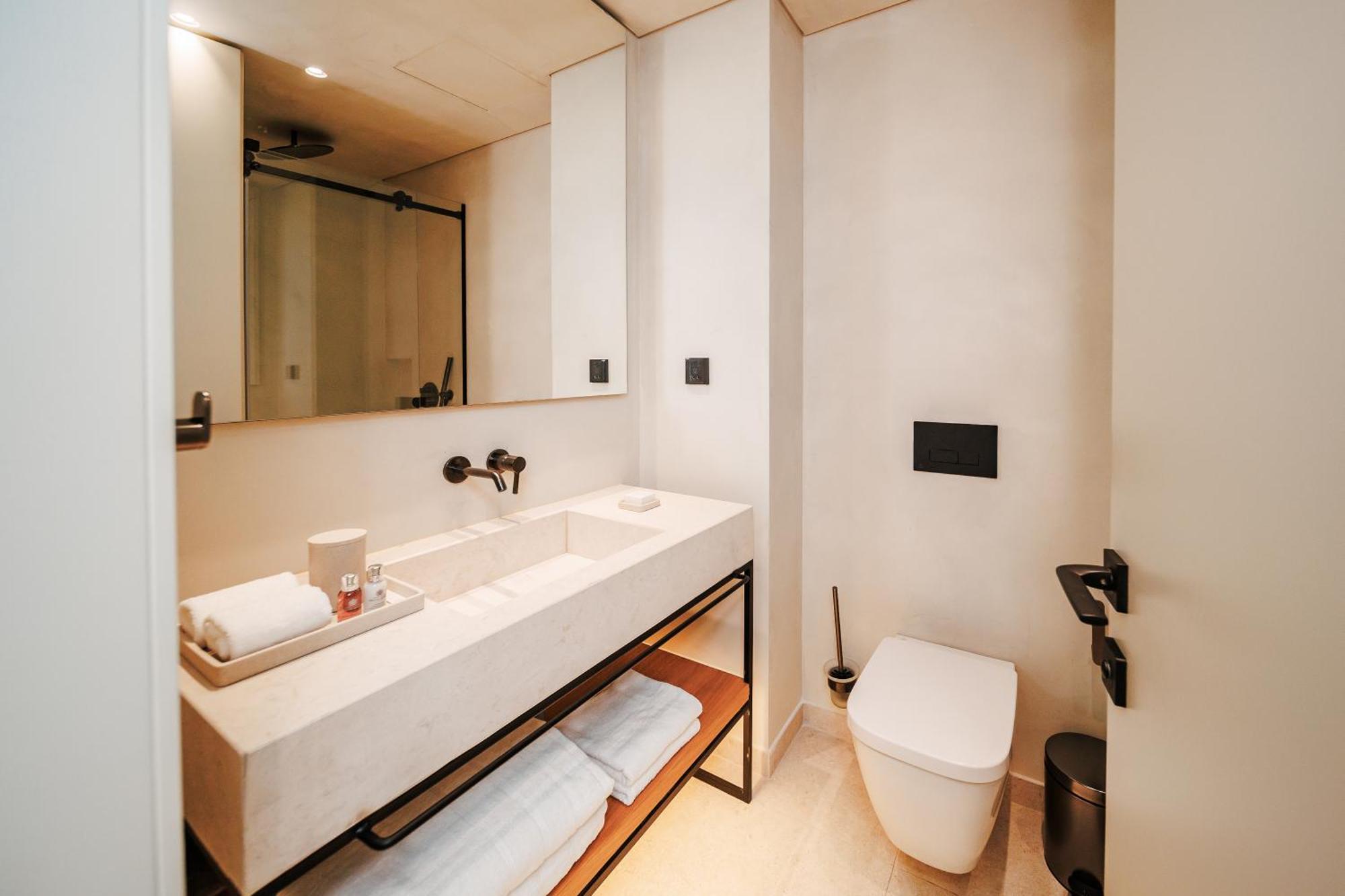 Magnolia Superior Room
