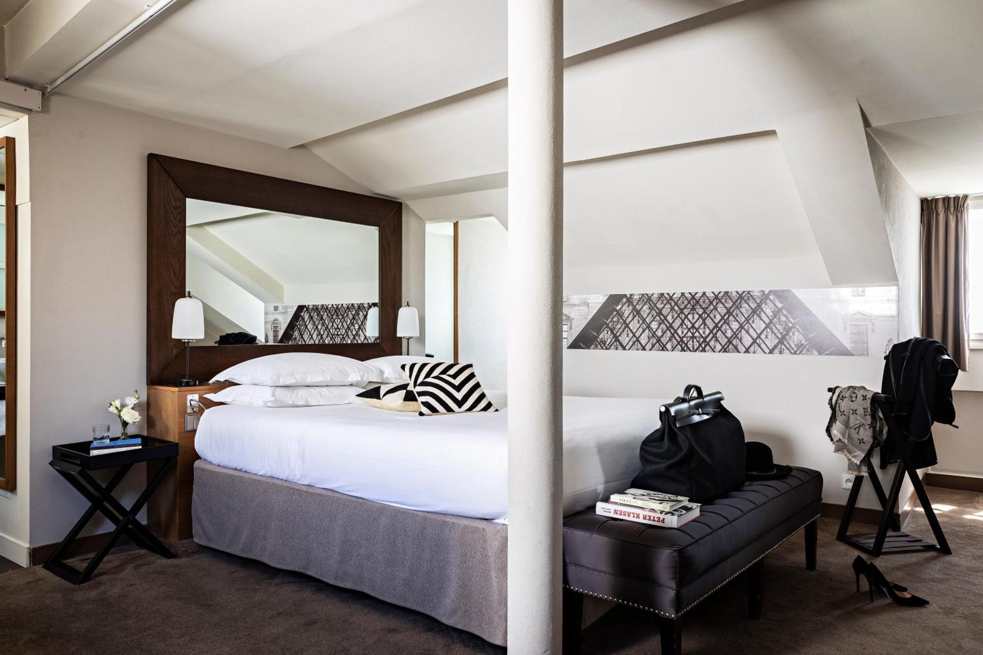 Premium King Room with Sofa Bed