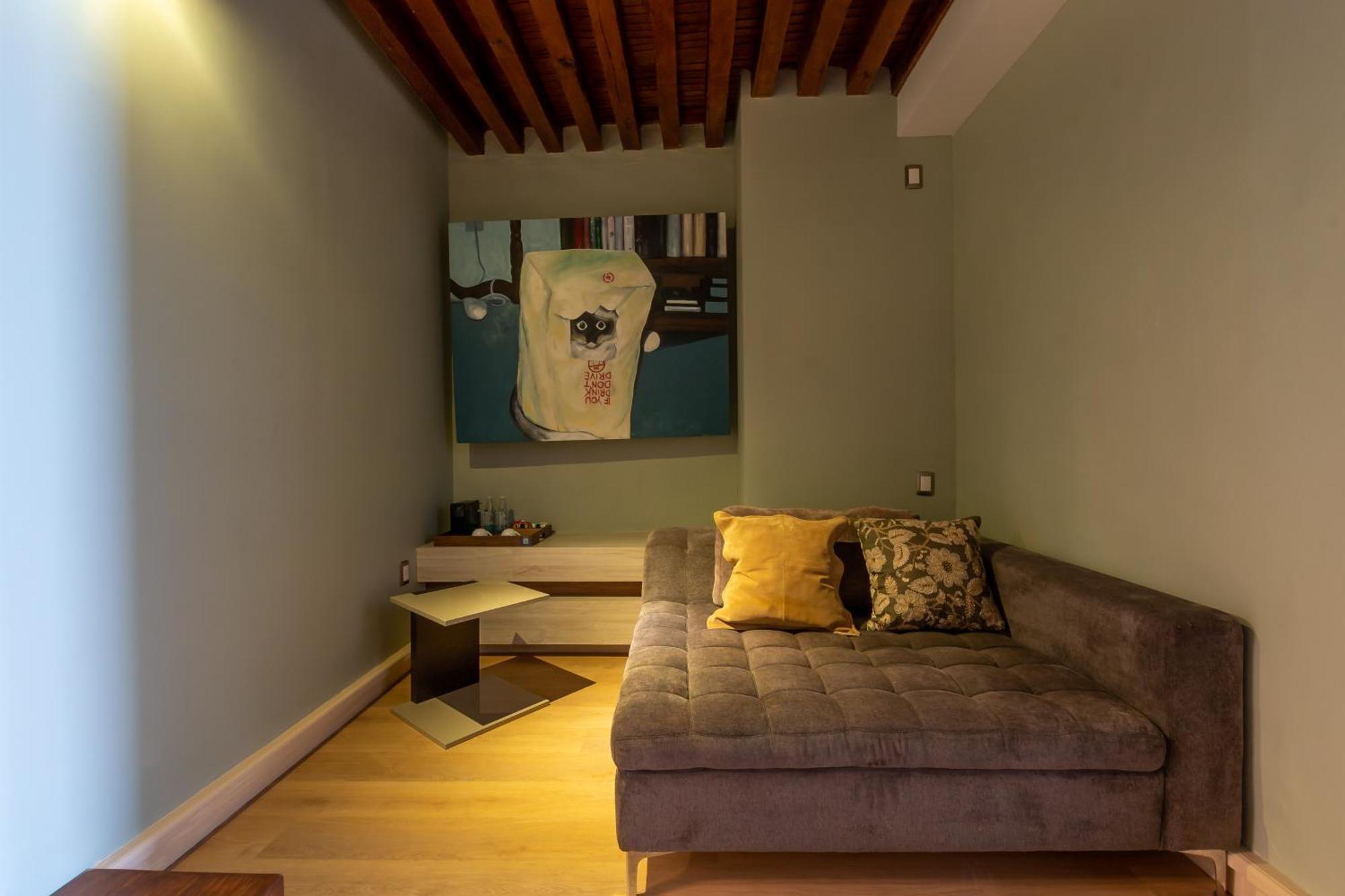 Master Suite Maria,1595408856:JPEG