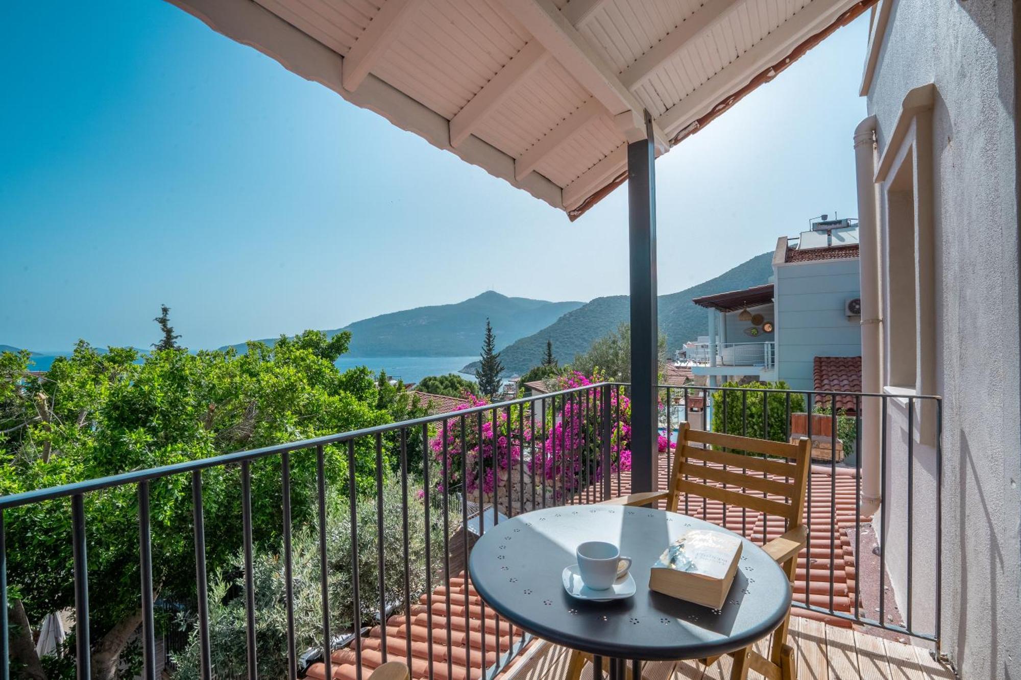 Villa with Sea View