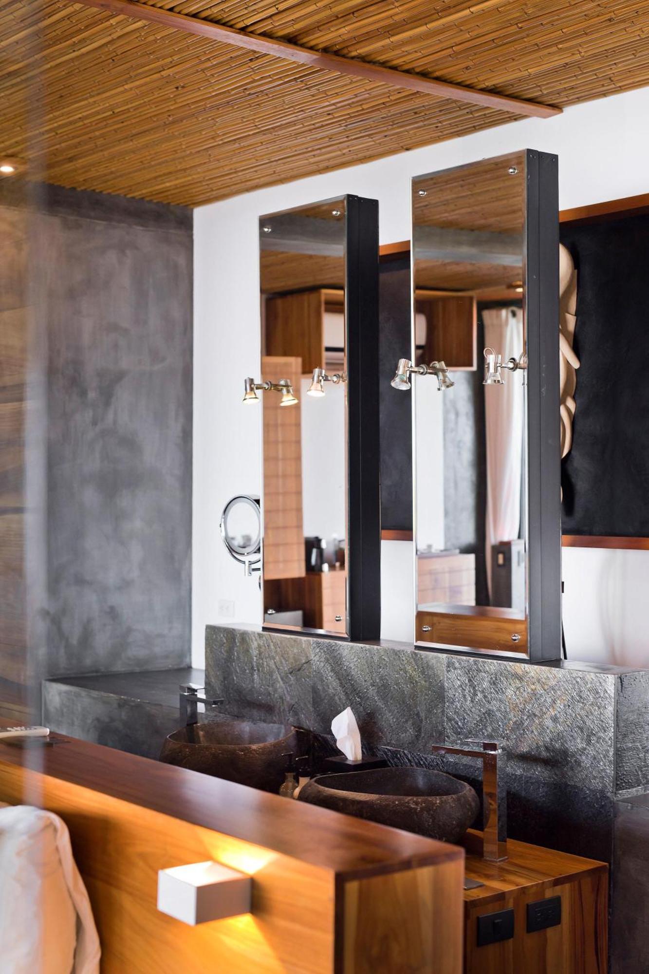 Infinity Suite