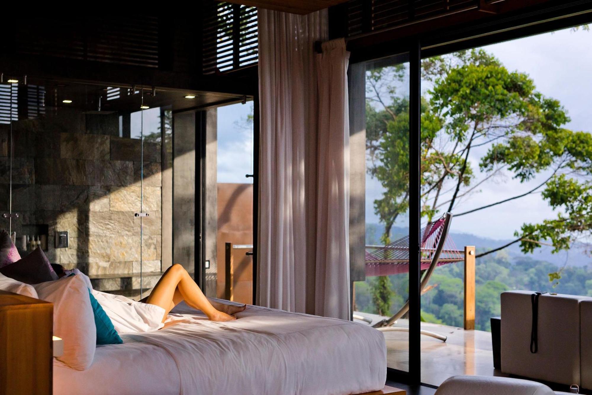 Master Suite Private Pool