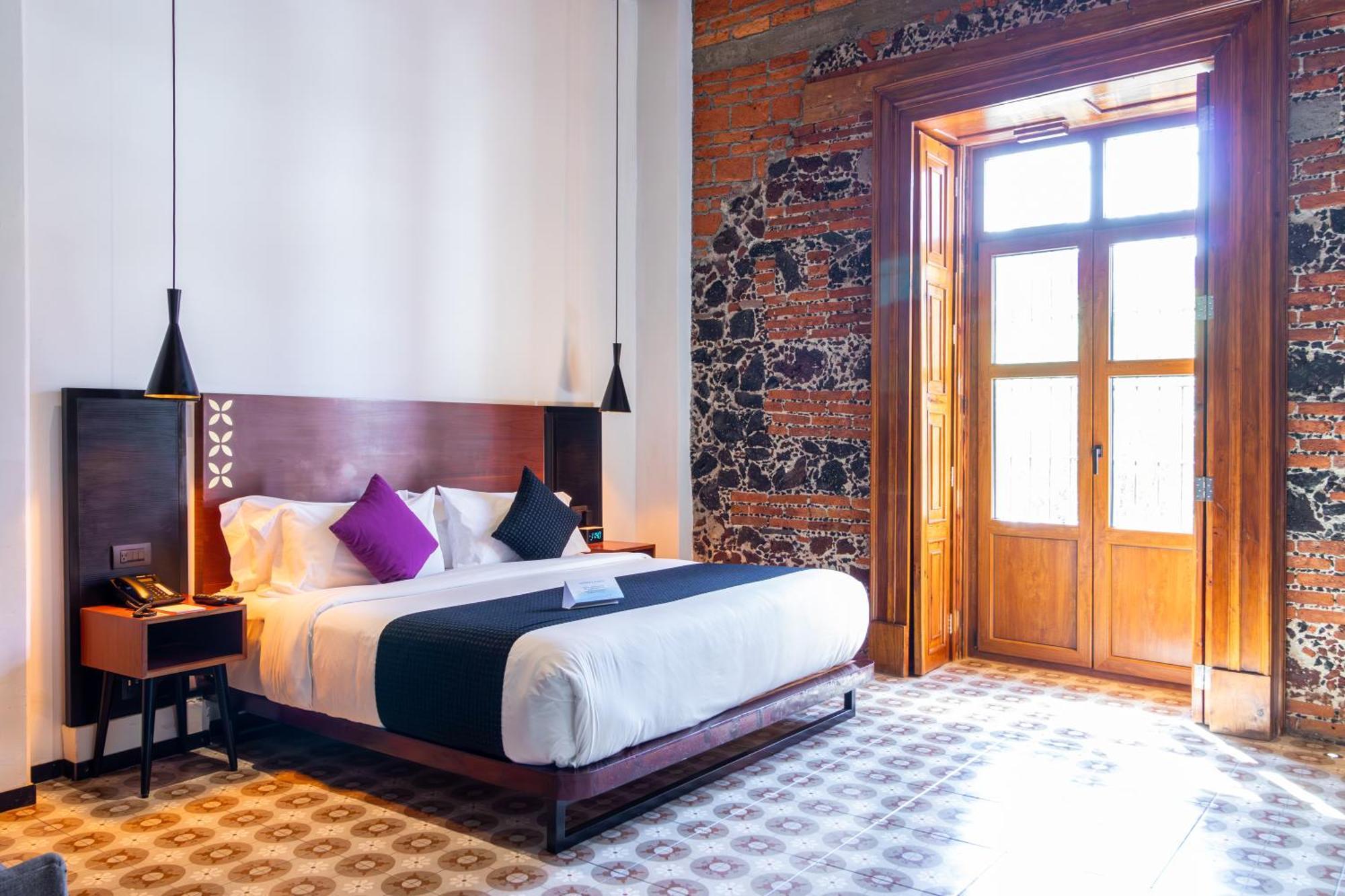 Deluxe Junior Suite