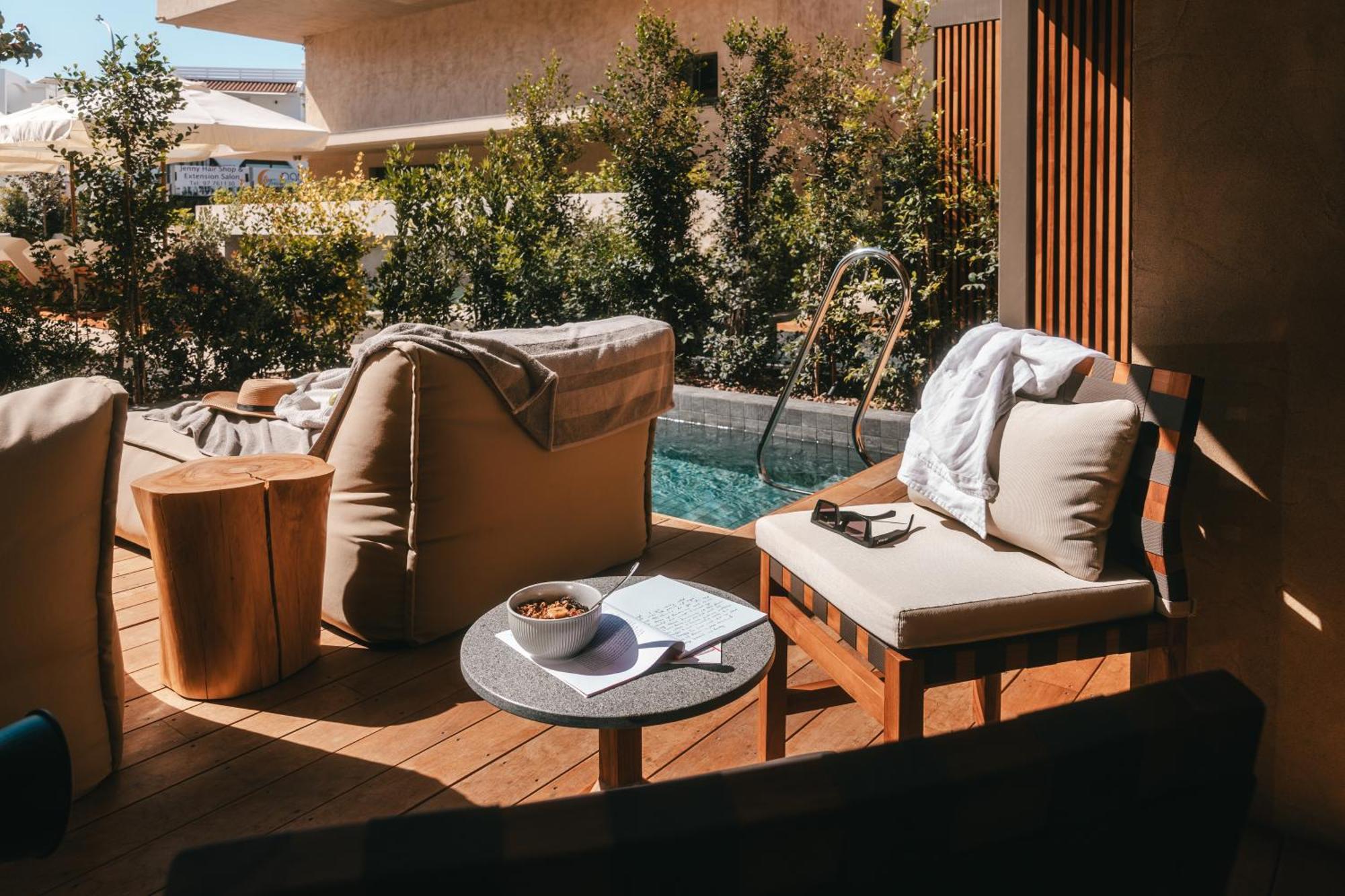 Moonflower Executive Suite Private Plunge Pool