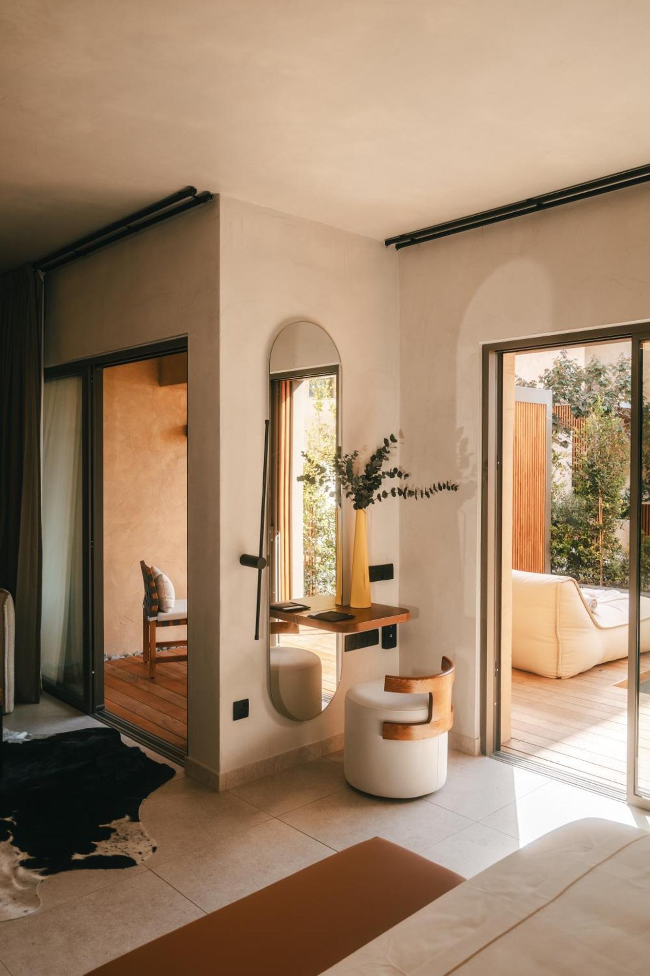 Moonflower Executive Suite Private Plunge Pool