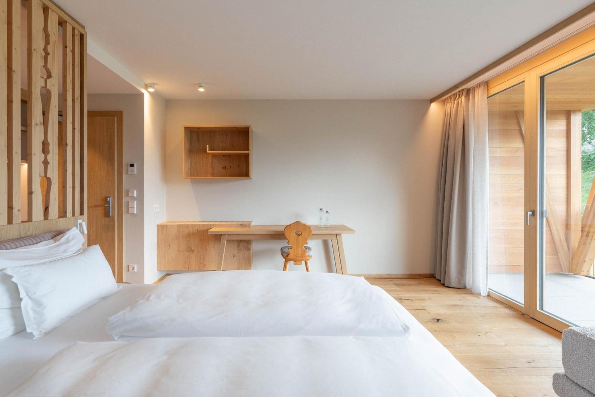 Superior Double Room,1606548887:JPEG