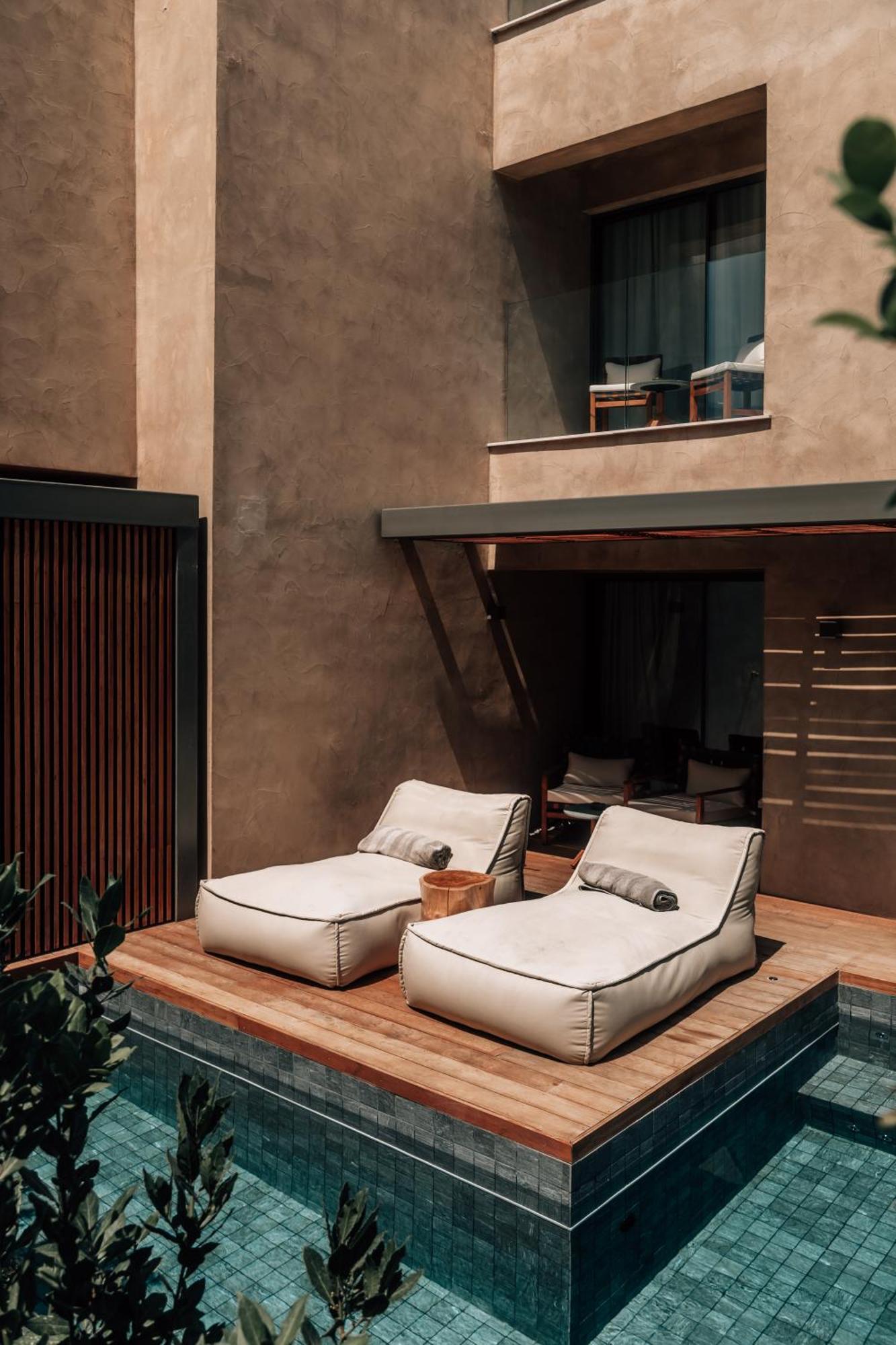 Moonflower Executive Suite Private Plunge Pool