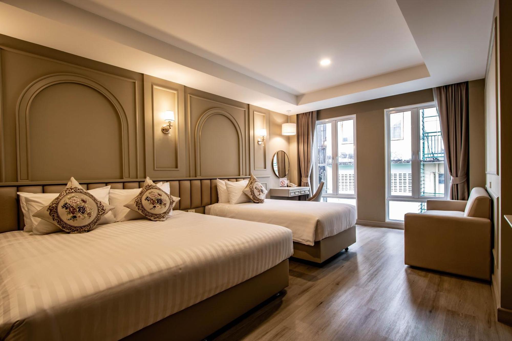 Premier Triple Room