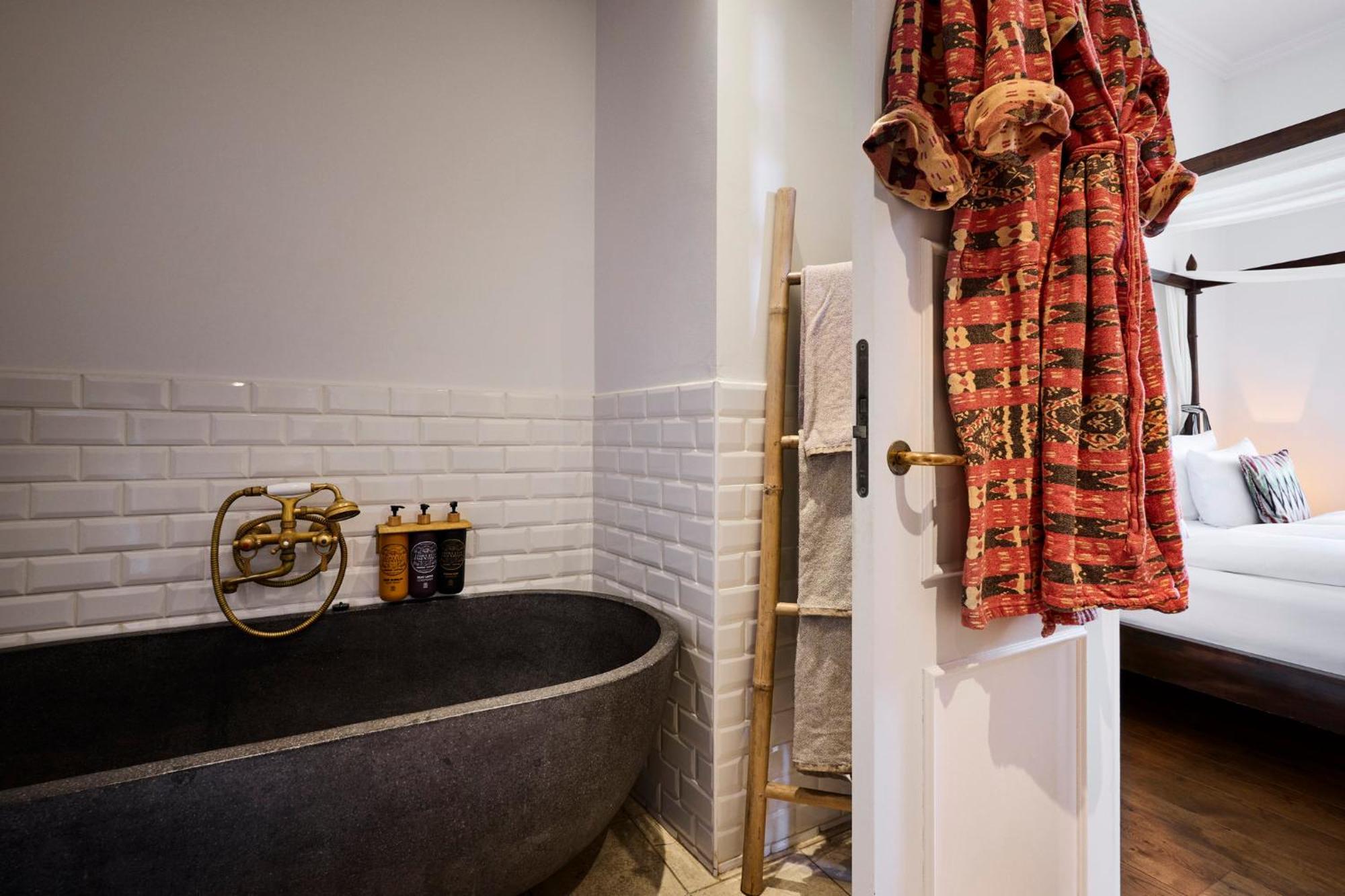 Junior Suite,1632265677:JPEG