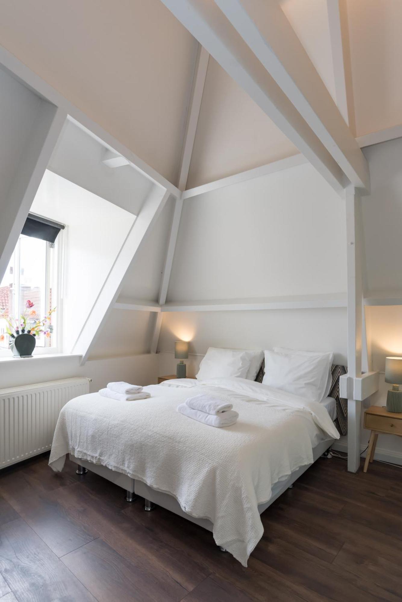 Deluxe Quadruple Room,1637575292:JPEG