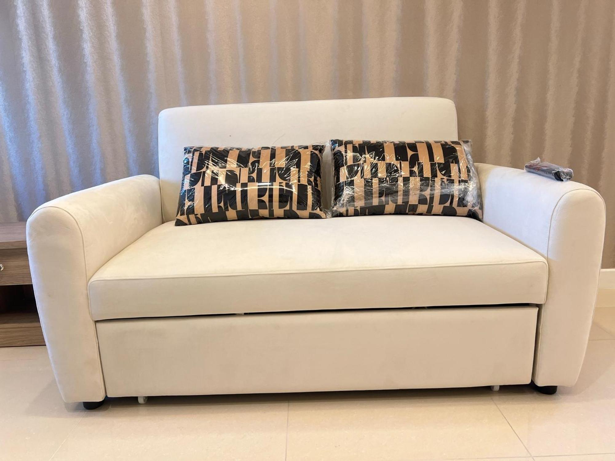 Queen Suite with Spa Bath
