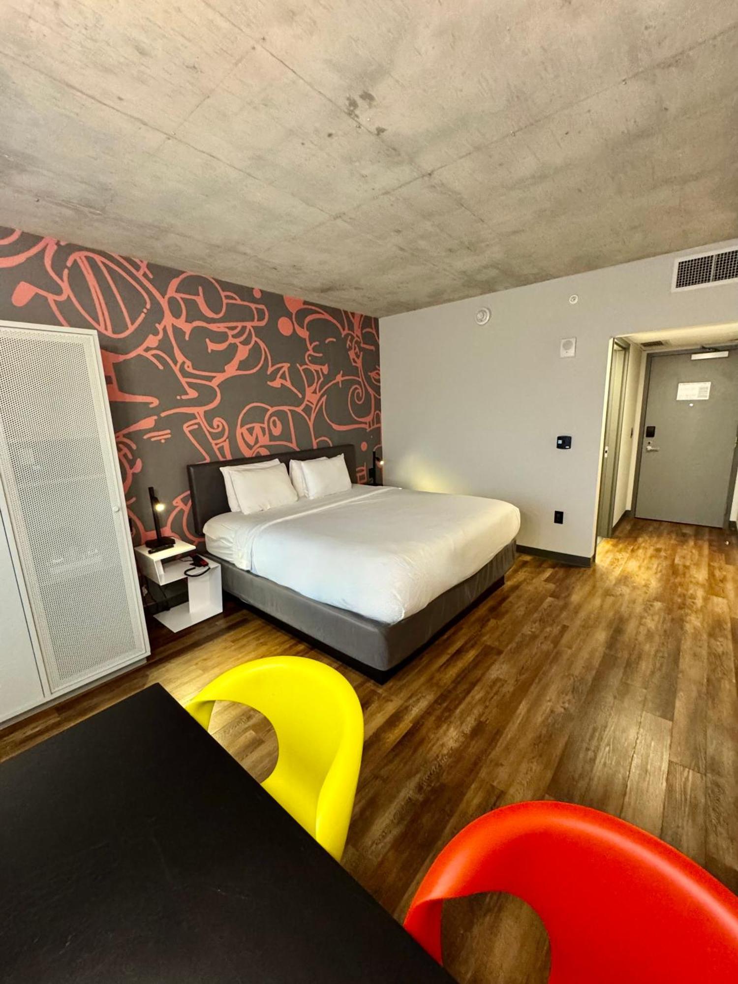 Habitación con cama extragrande - Adaptada para personas de movilidad reducida
