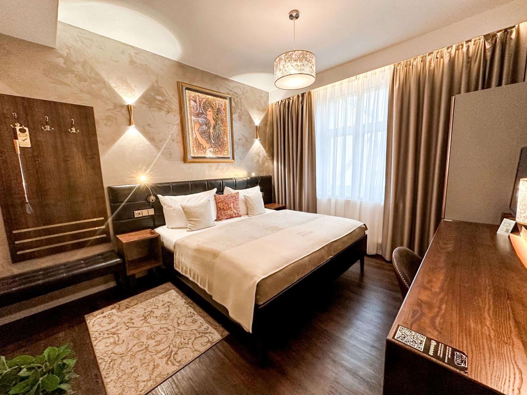 King Room