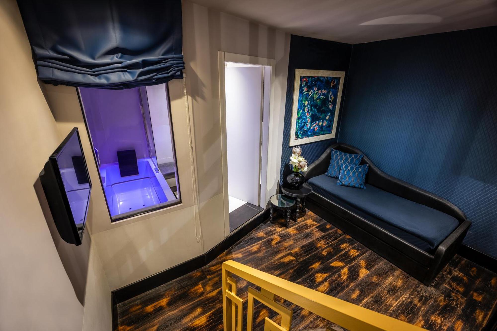 Junior Suite - Split Level (3 Adults),1668083441:JPEG