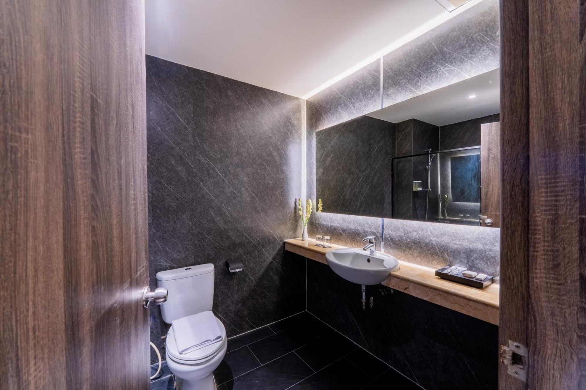 Deluxe Double or Twin Room,1670706527:JPEG