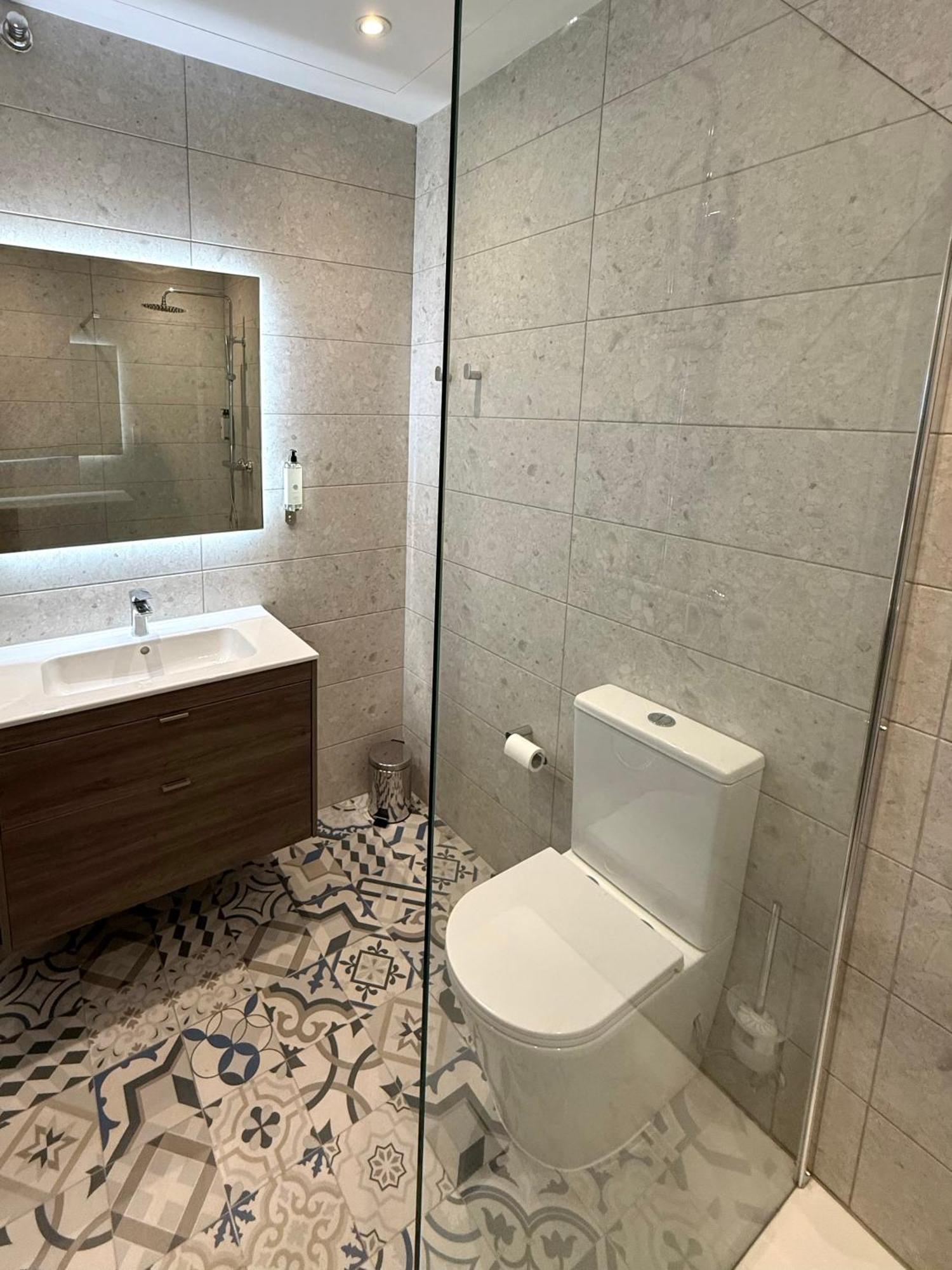 Double Room with Round Balcony