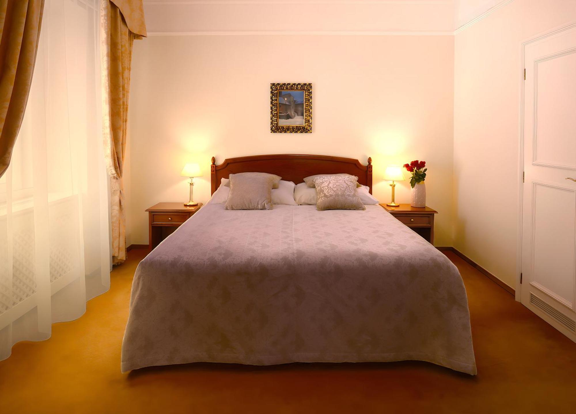 One-Bedroom Suite