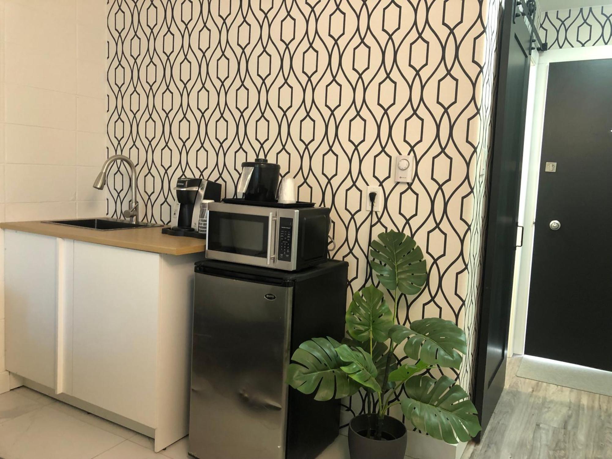 King Room with Kitchenette