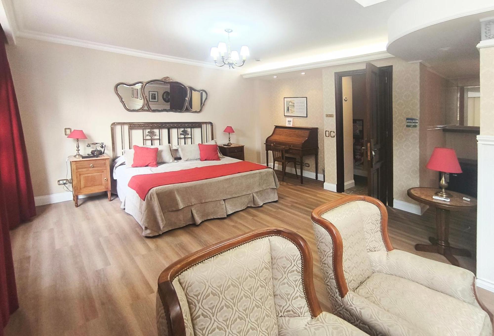 Superior Triple Room