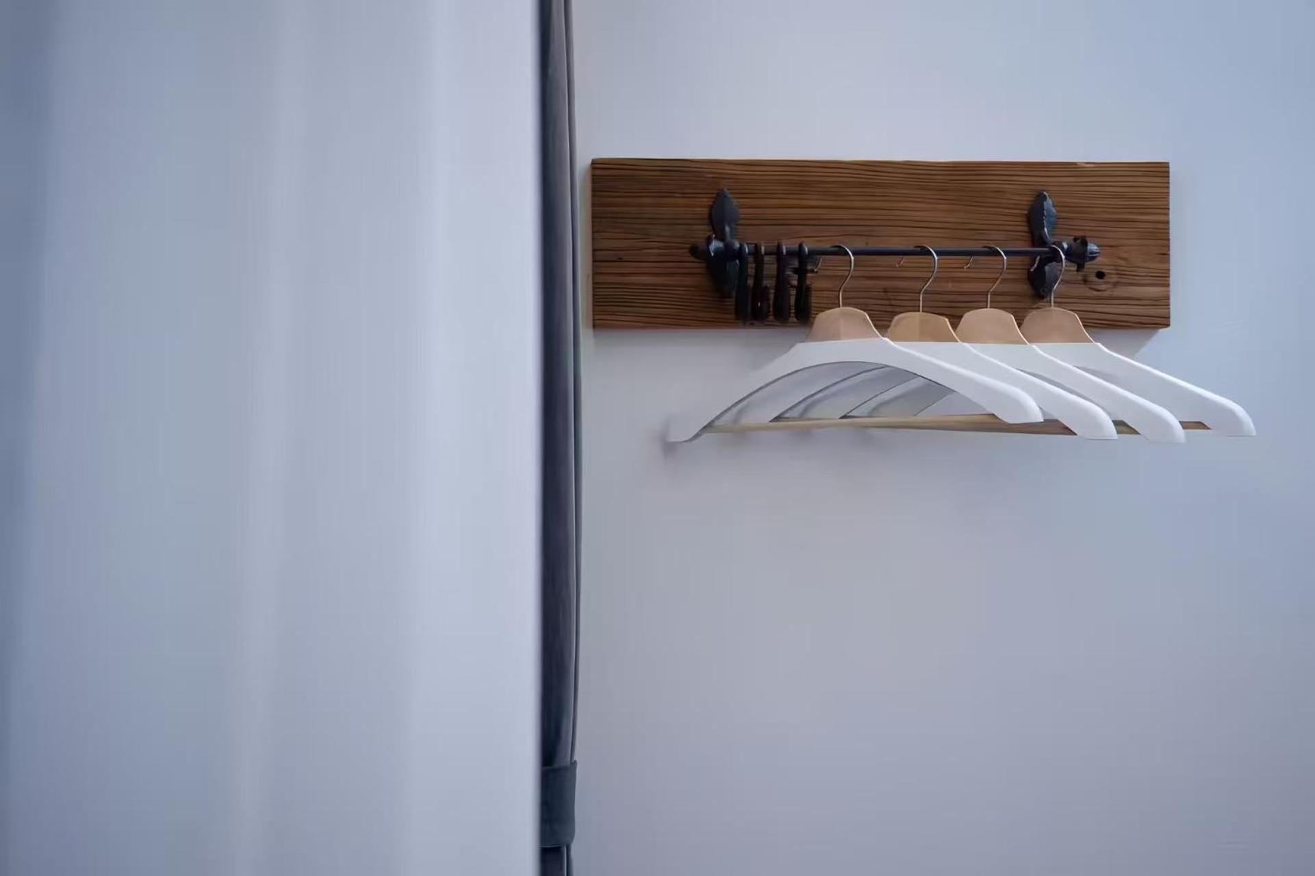 Deluxe Double Room Bath