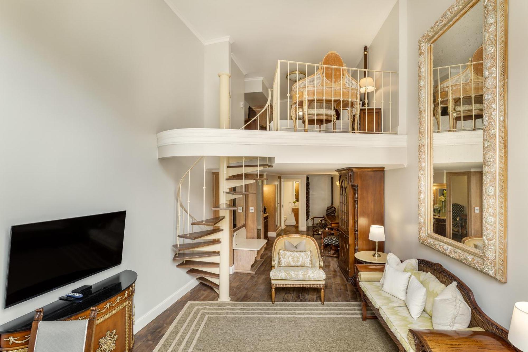 Superior Suite with Sea View