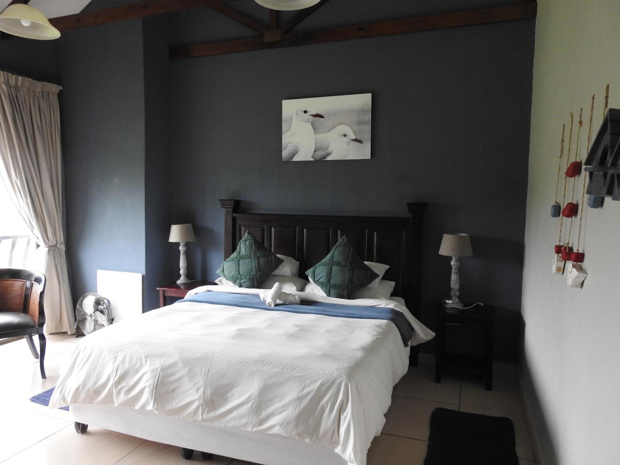 Deluxe King Suite