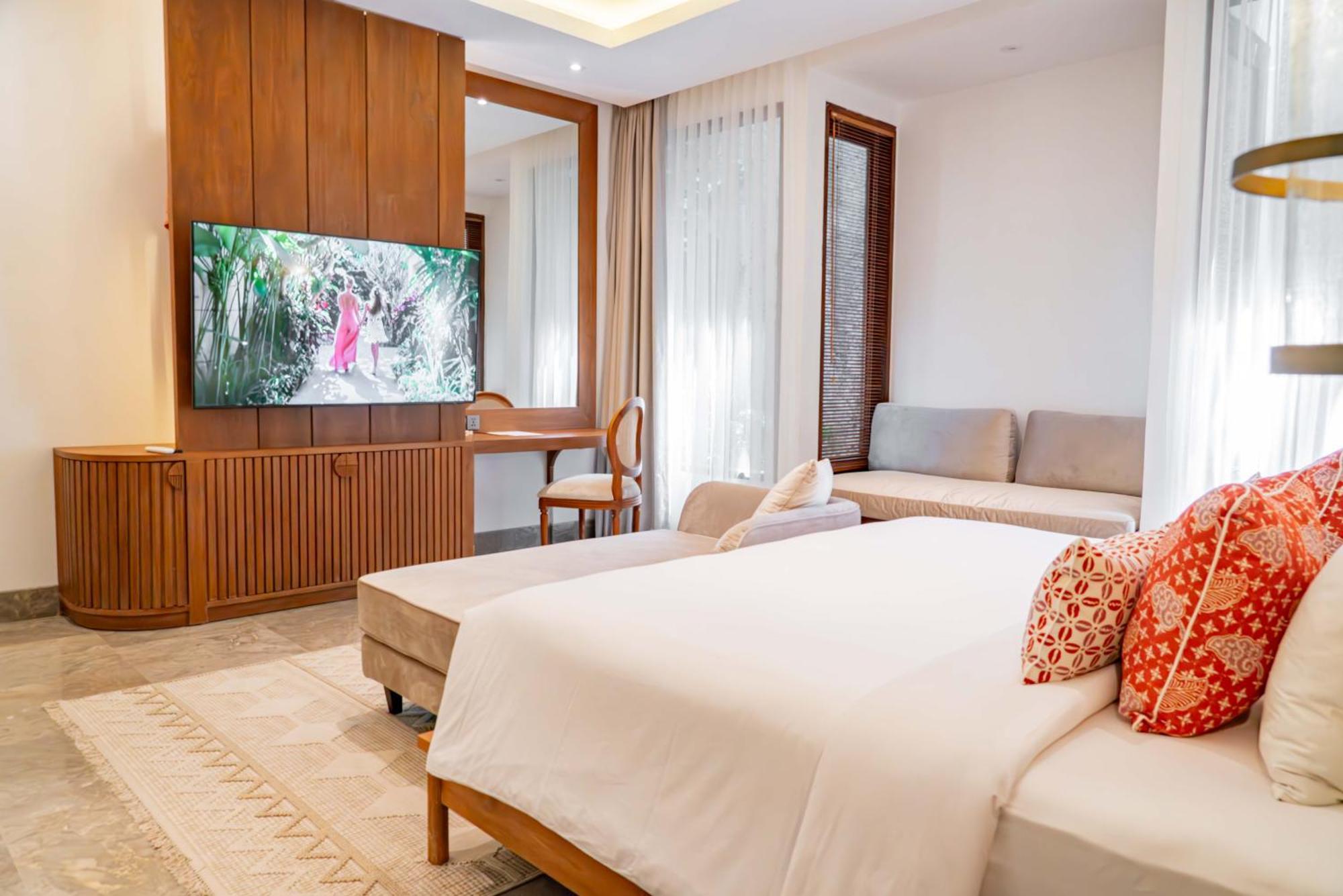 Superior Suite