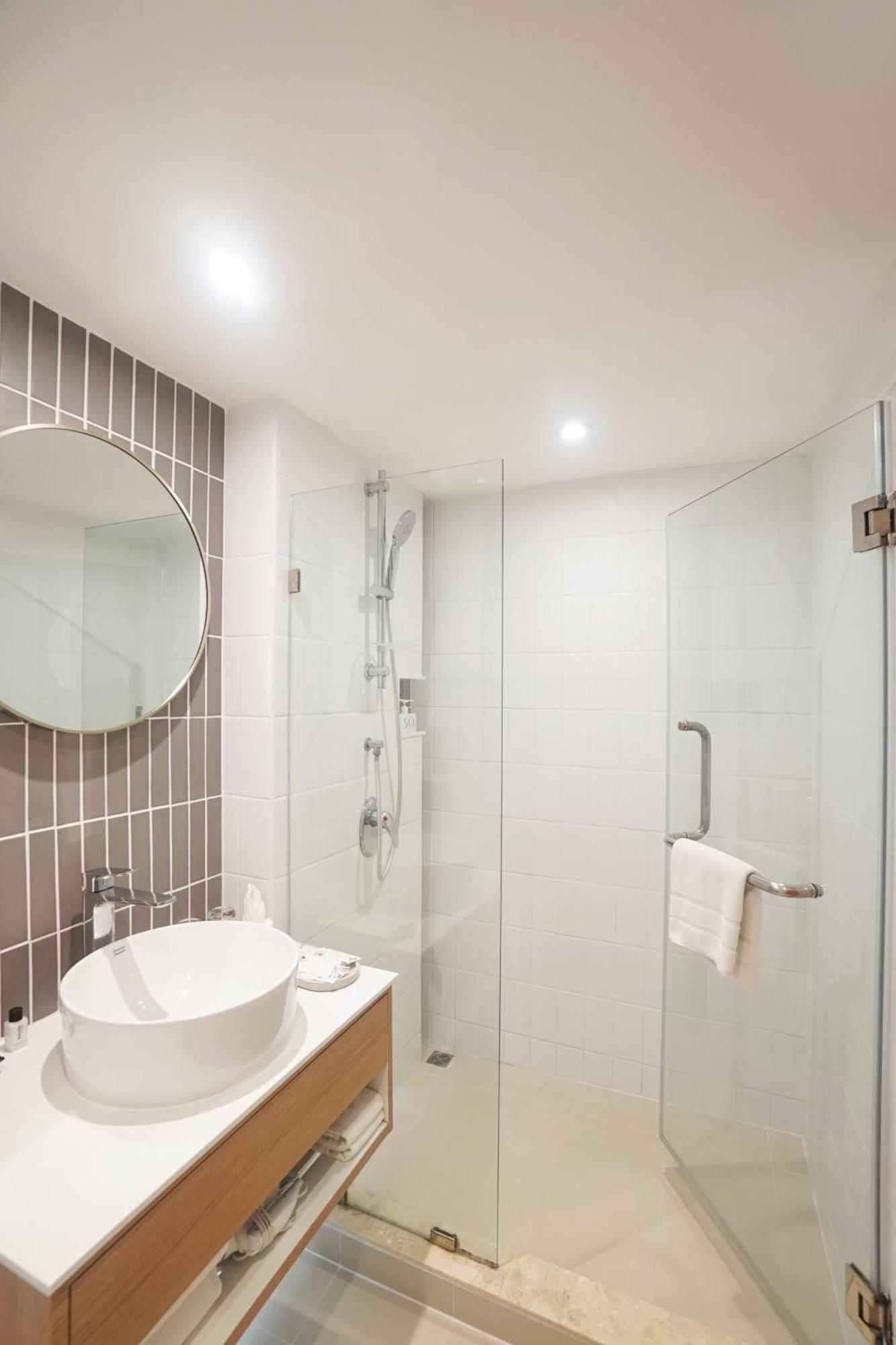 Standard Double Room,1736041593:JPEG