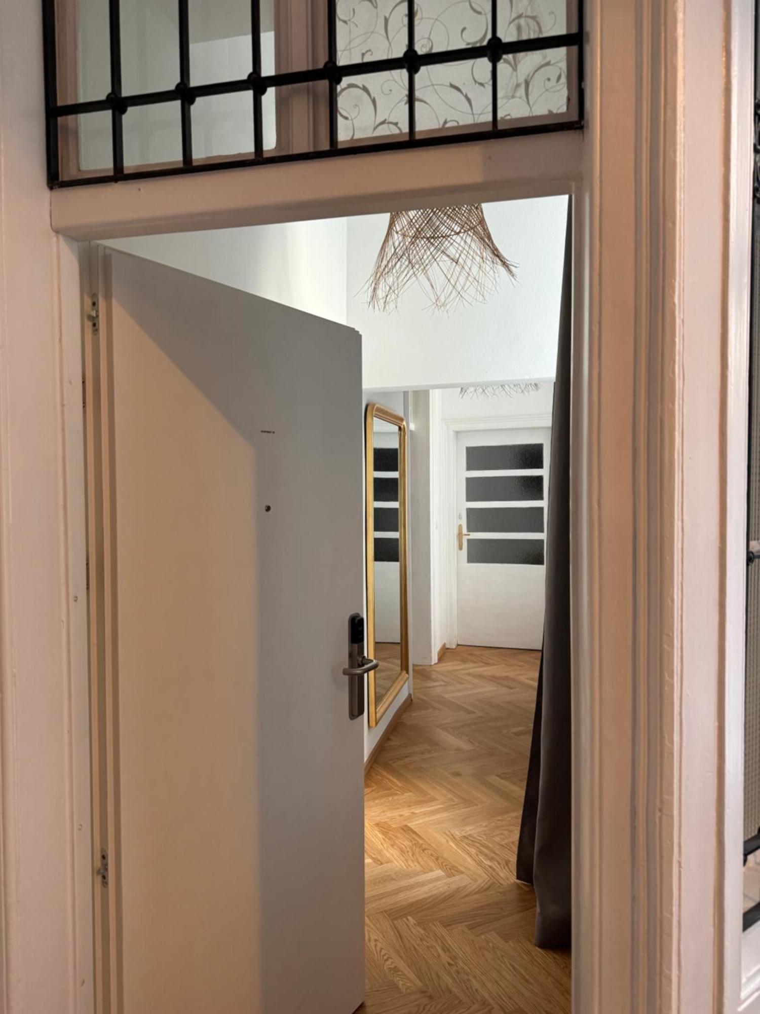 Classic Apartment