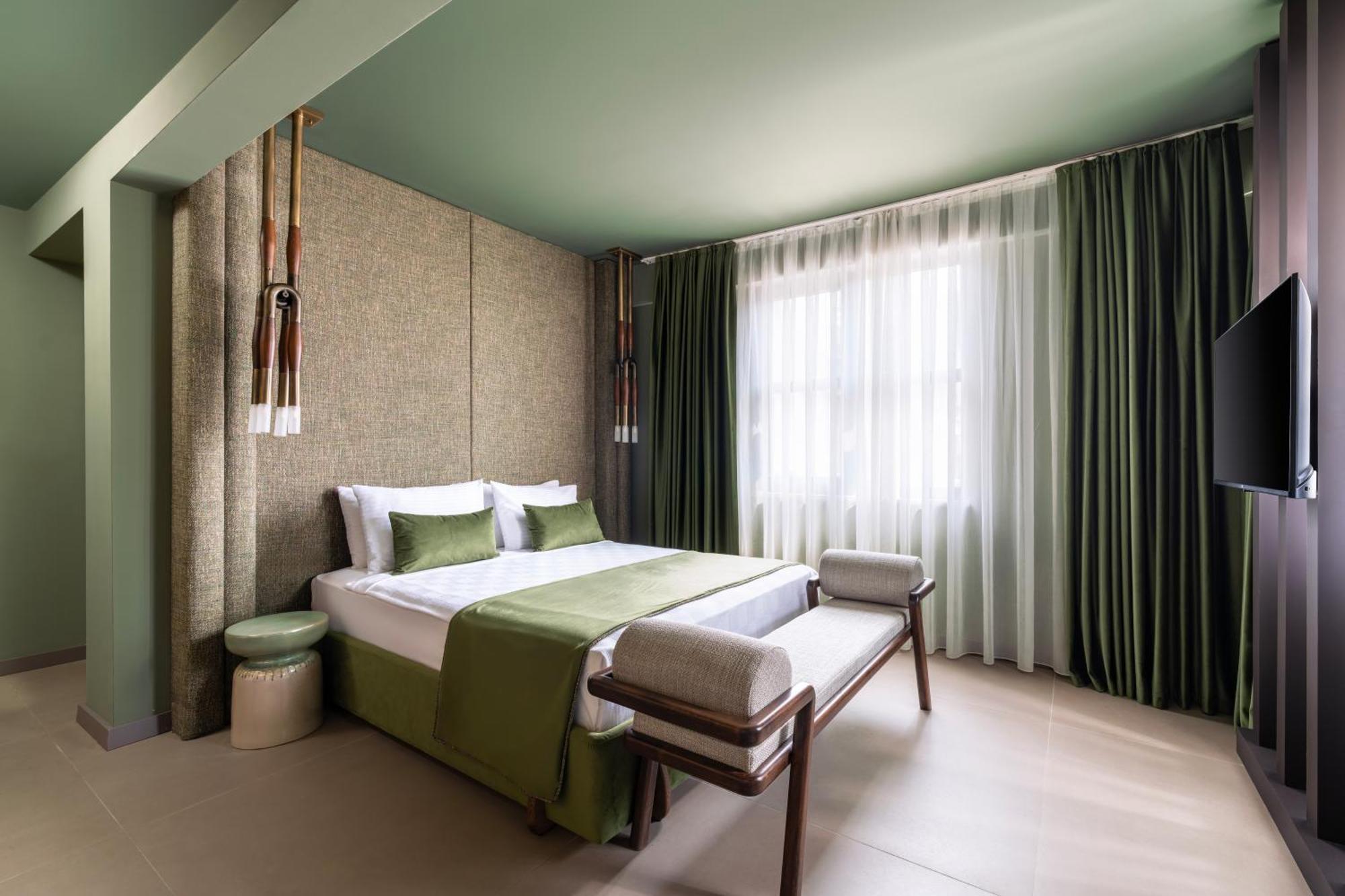 Superior Suite