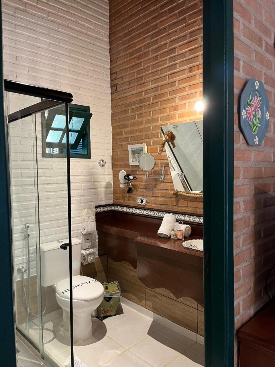 Suite with Hot Tub