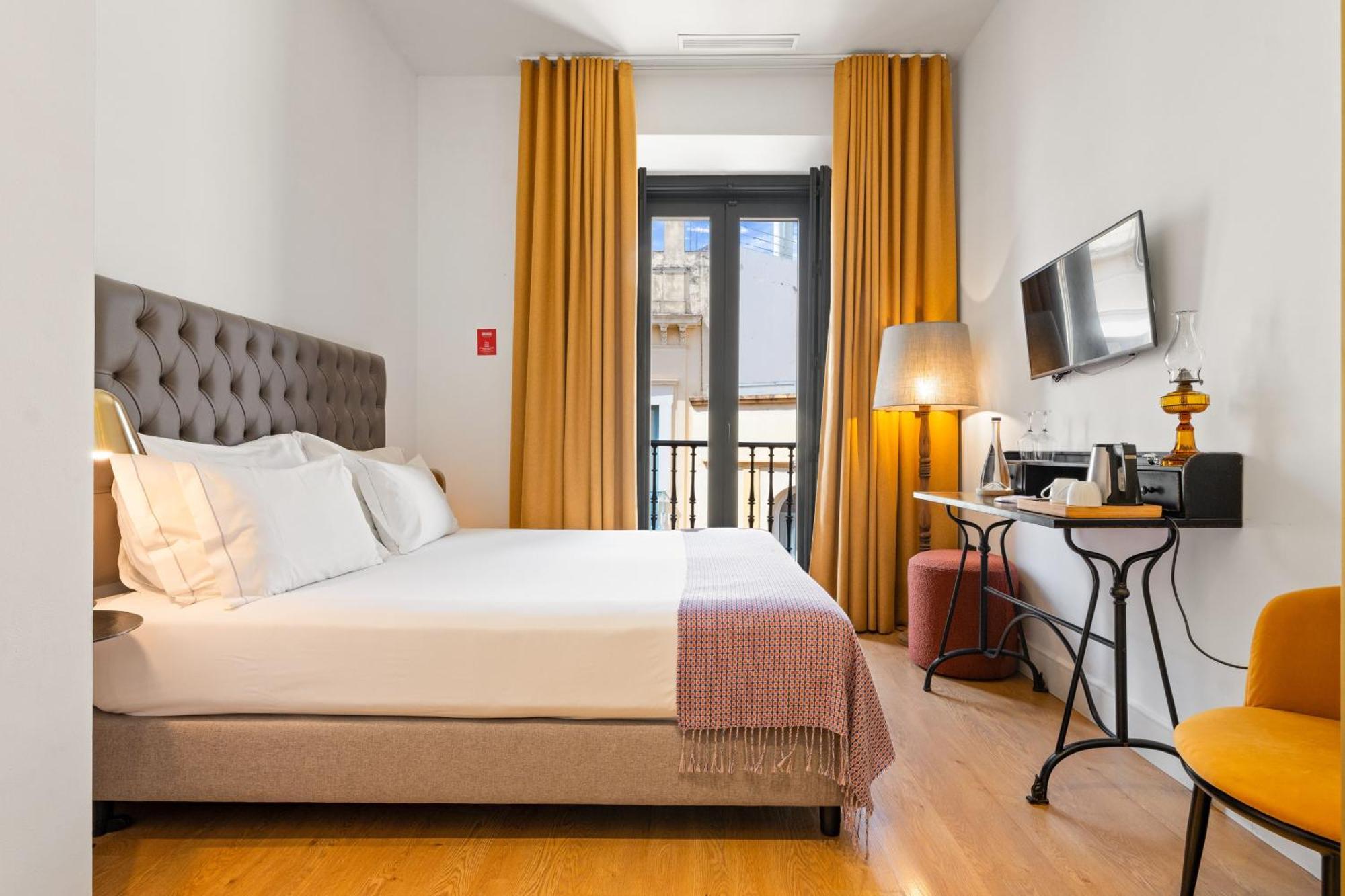 Superior Double or Twin Room,1707009737:JPEG