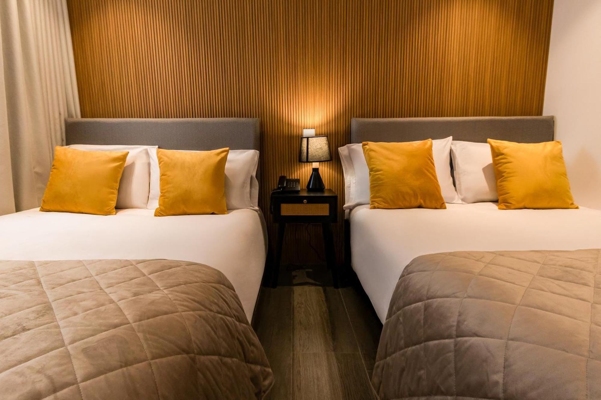 Twin Room,1708448830:JPEG