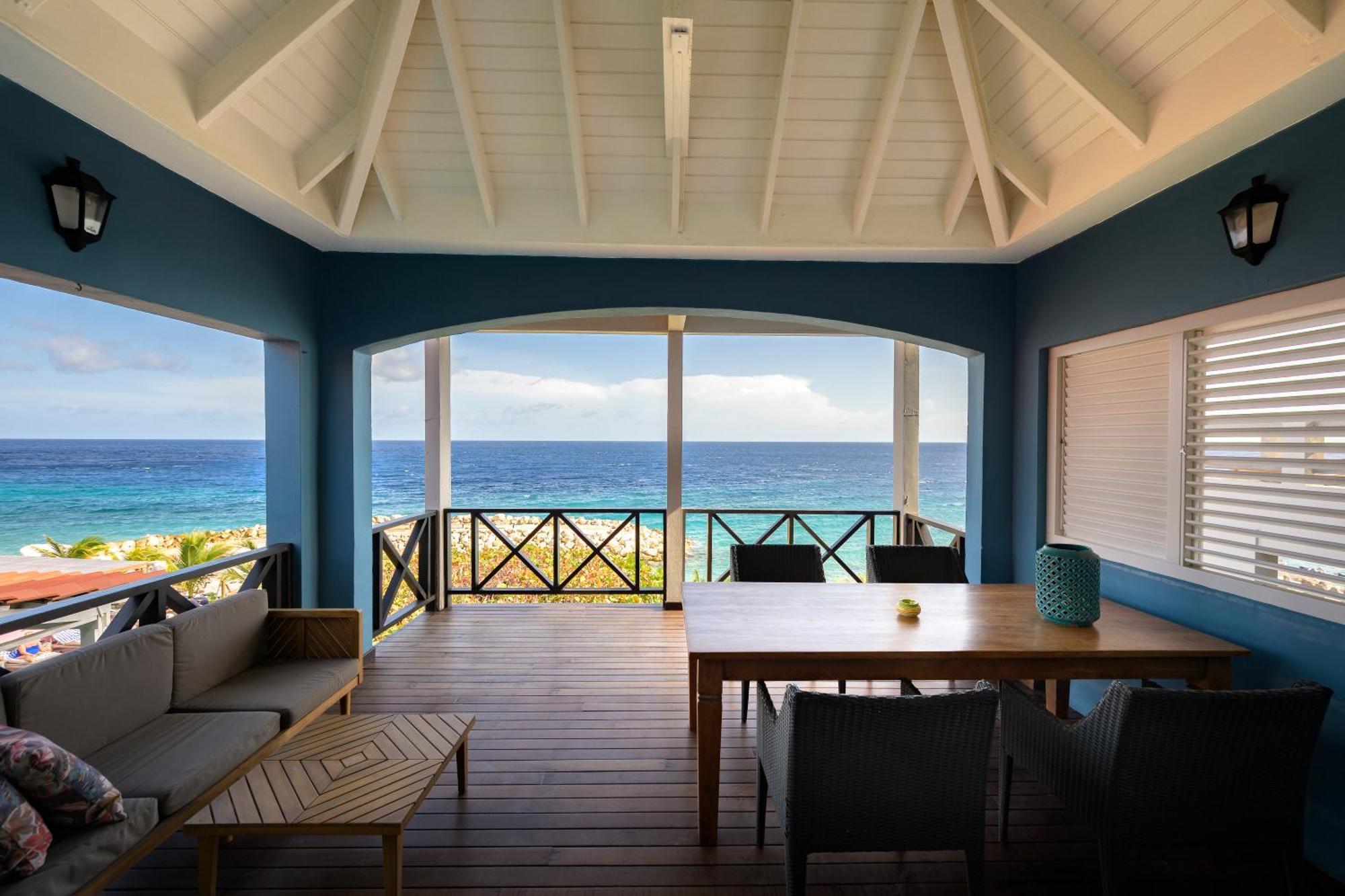 Two-Bedroom Apartment Ocean View