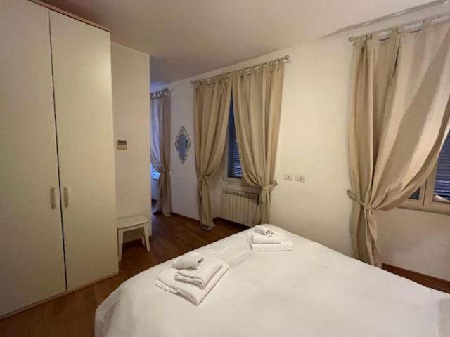 One-Bedroom Apartment,1710629266:JPEG