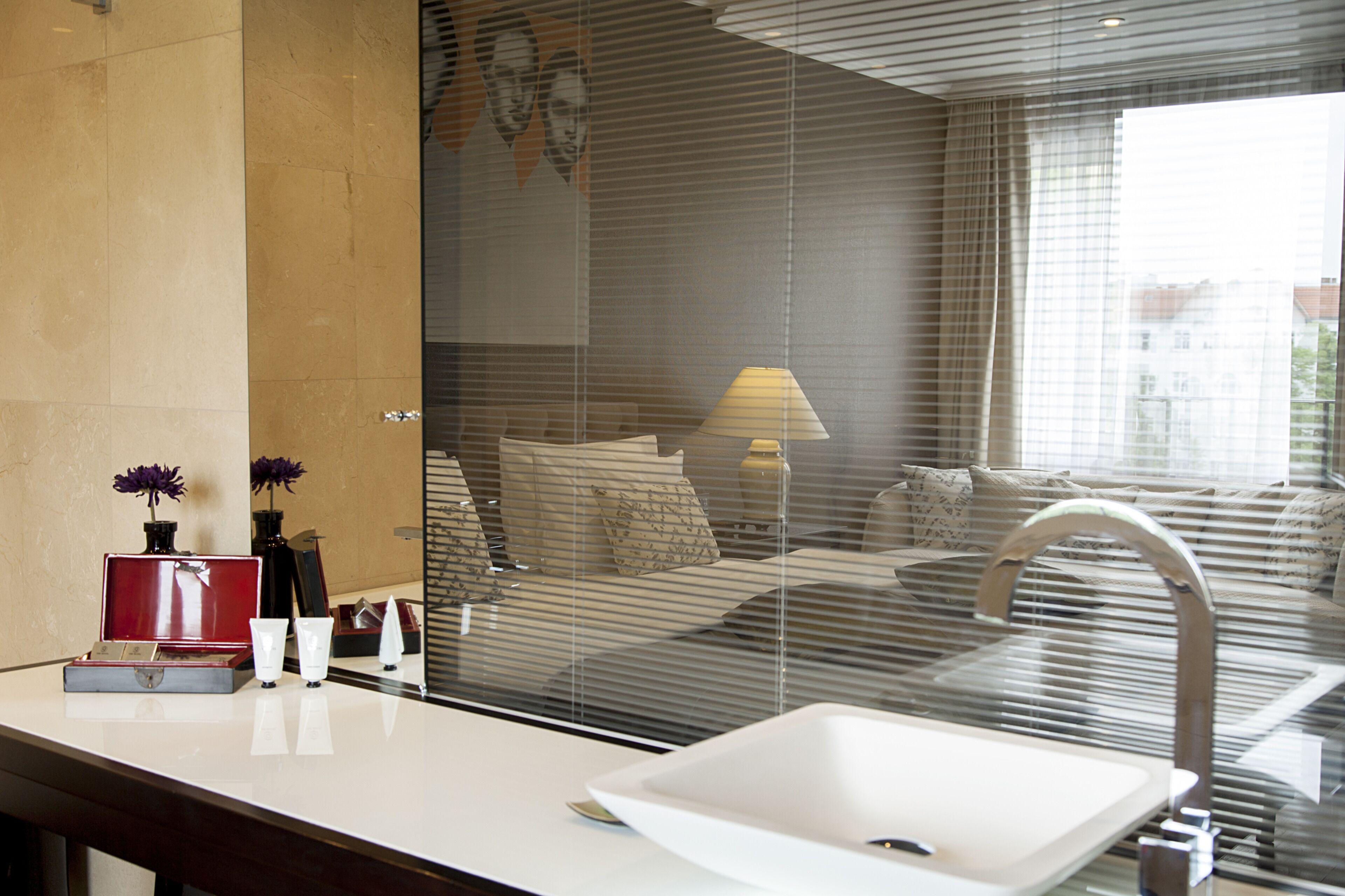 Grand Deluxe Double Room