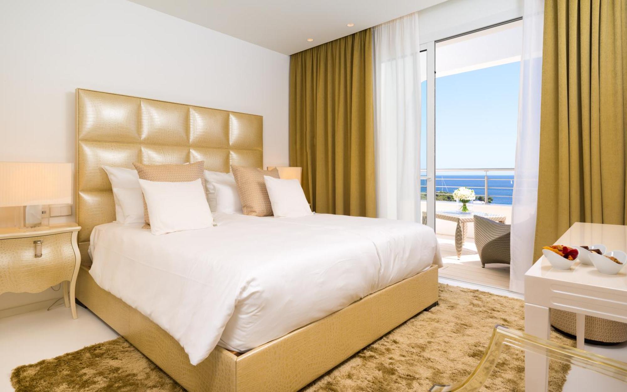 Fendi-Furnished Penthouse Sea View